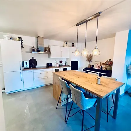 Summer Apartman *